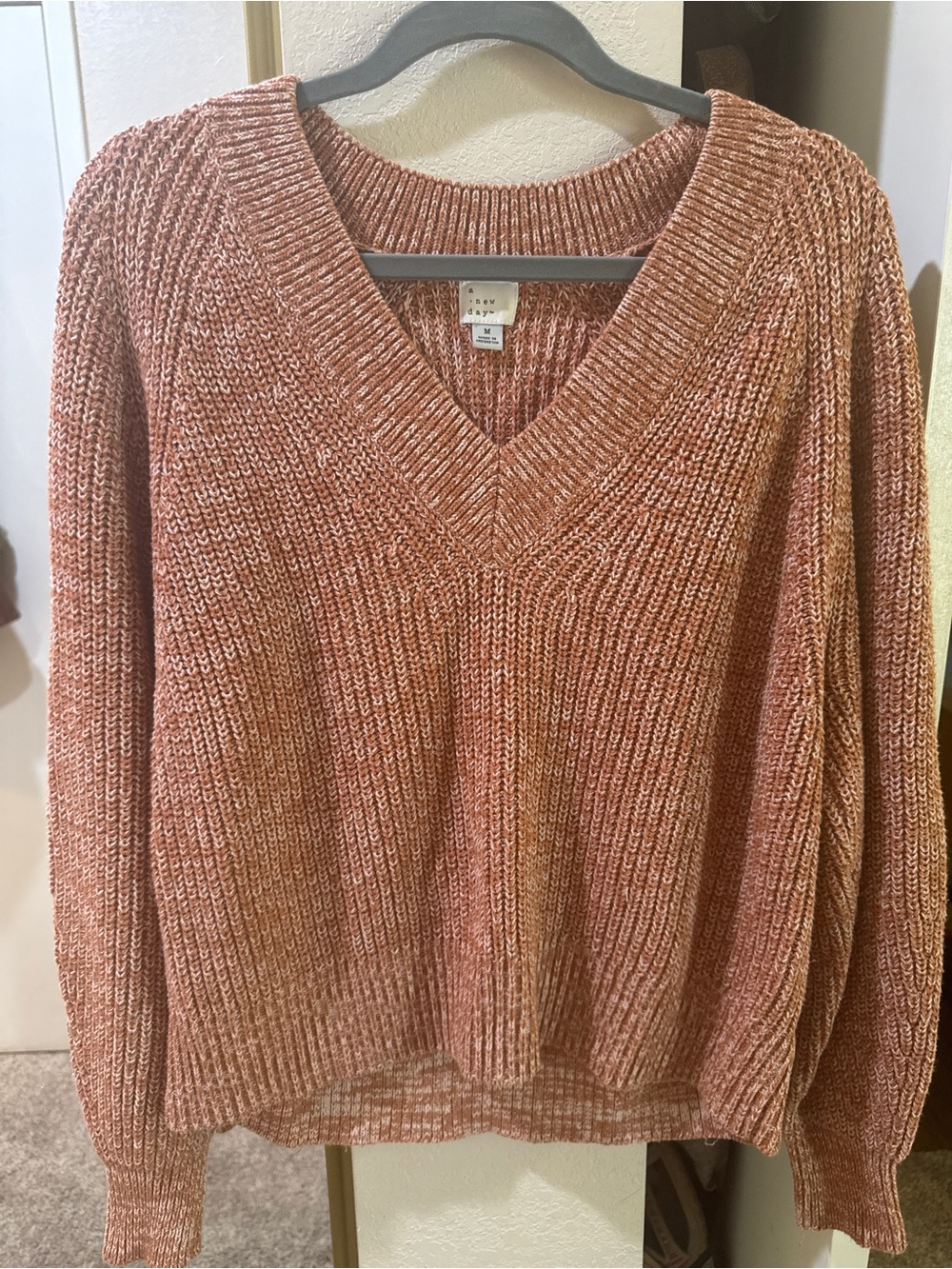 a new day Women's V-Neck Sweater in Dusty Rose Heather